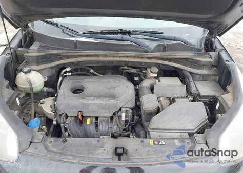 2017 Kia Sportage Lx z USA, uszkodzony, nr VIN KNDPM3AC5H7299095